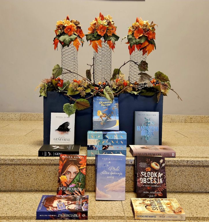 Kompozycja przedstawiająca okładki zakupionych książek