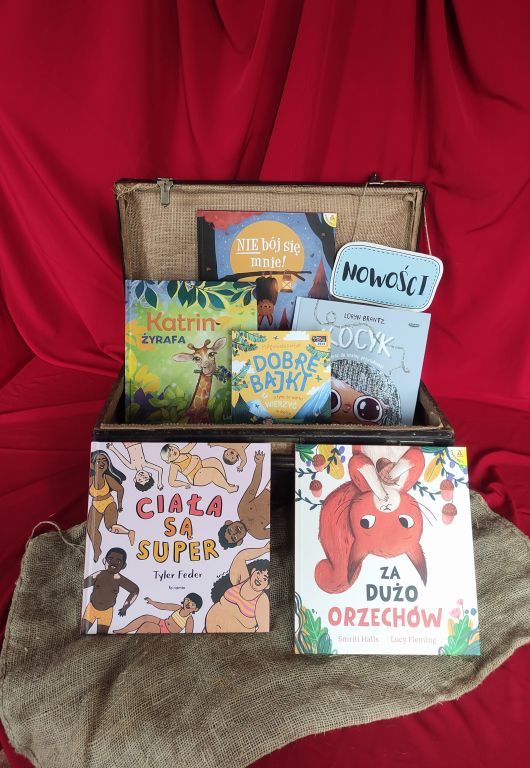 Kompozycja przedstawiająca okładki zakupionych książek